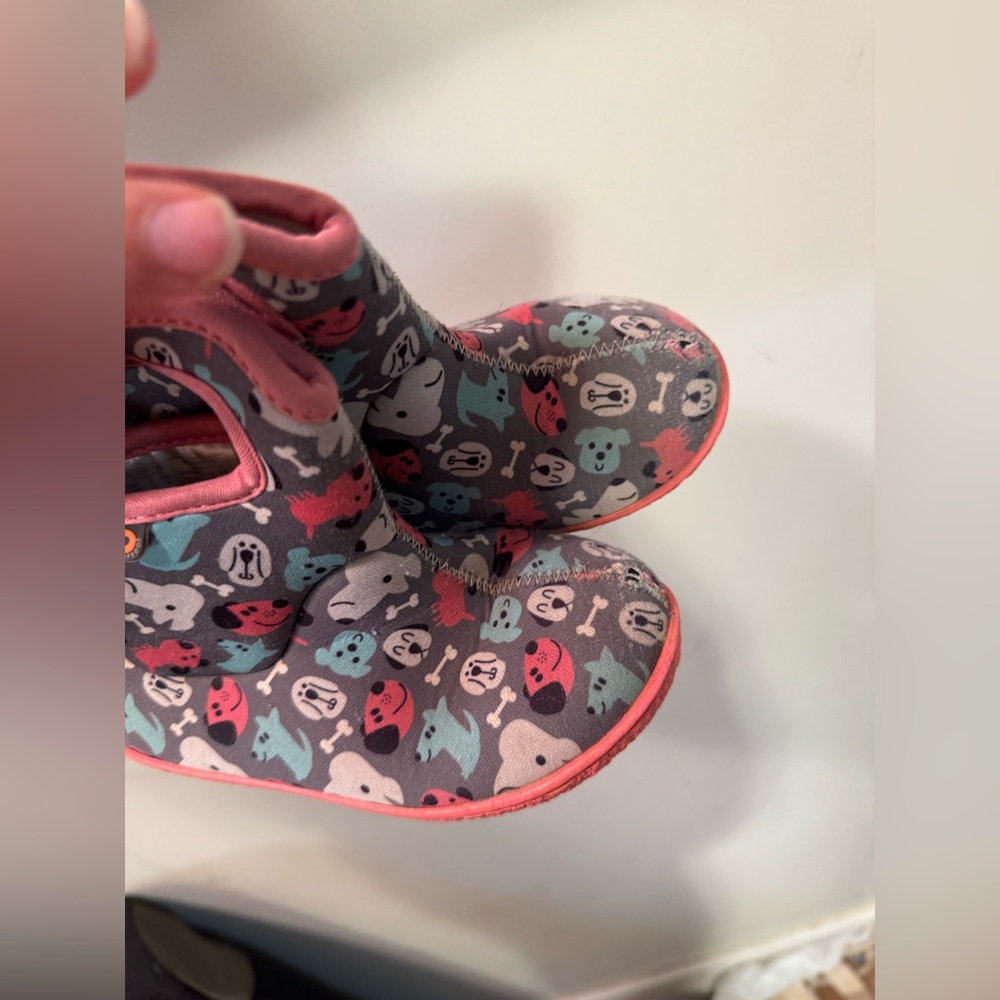 Bogs Size 10 - Picture 3 of 7